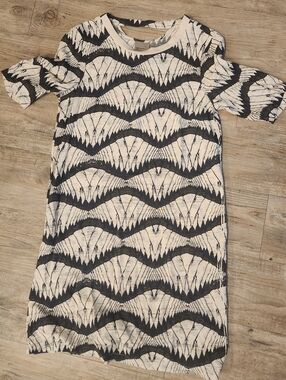 Vero Moda Black & White Wave-Print Midi Dress